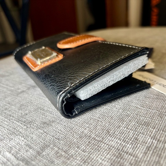 Stone Mountain Women’s Wallet Brand New Brown Black - Picture 3 of 9